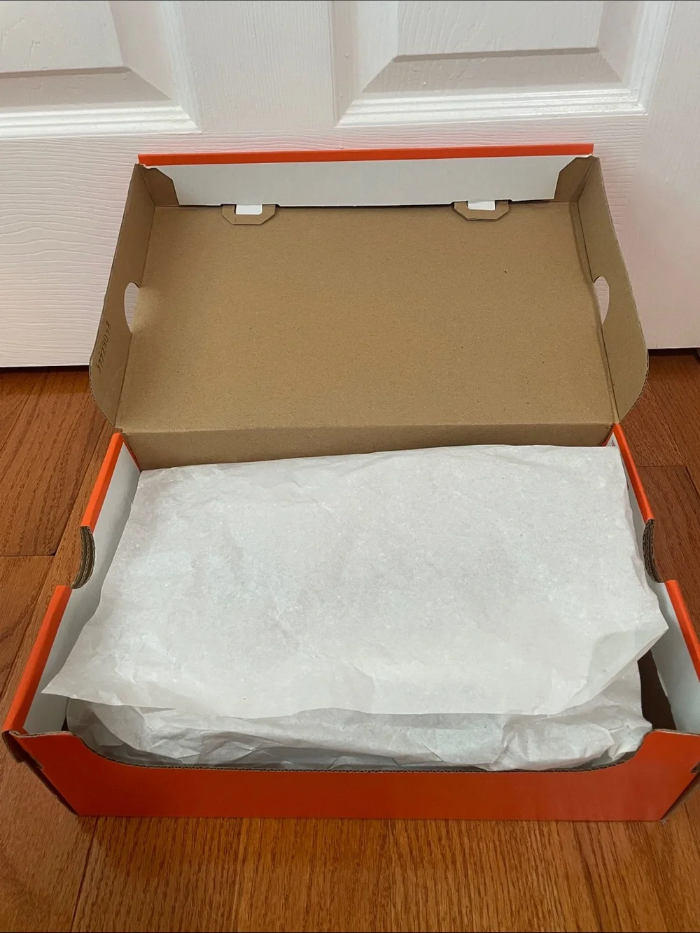 EUC - Nike Air Zoom Pegasus 37 - Champagne